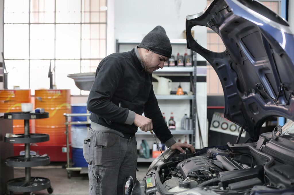 The Impact of Going to an Auto Body Shop on Your Vehicle's Performance